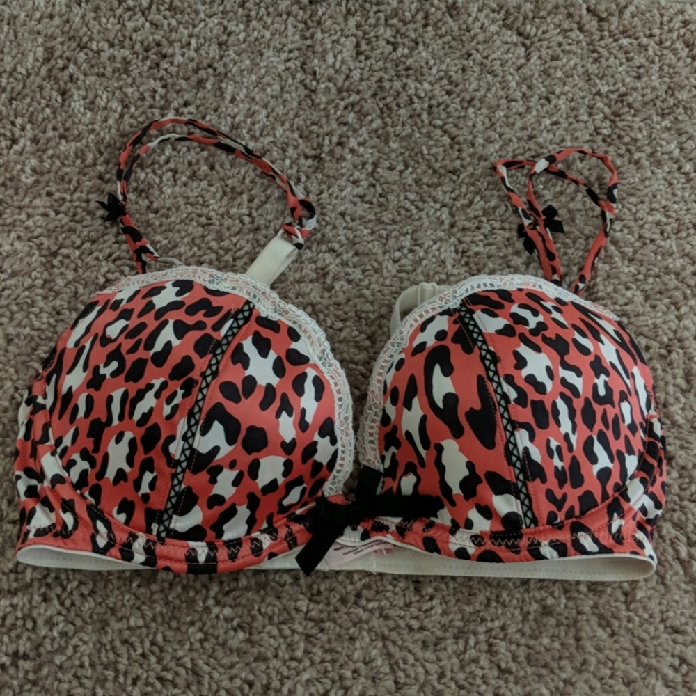 Push up bra